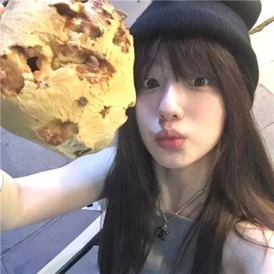 闹剧谜案
